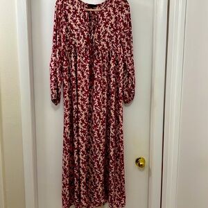 Aly Daly size S long sleeve dress